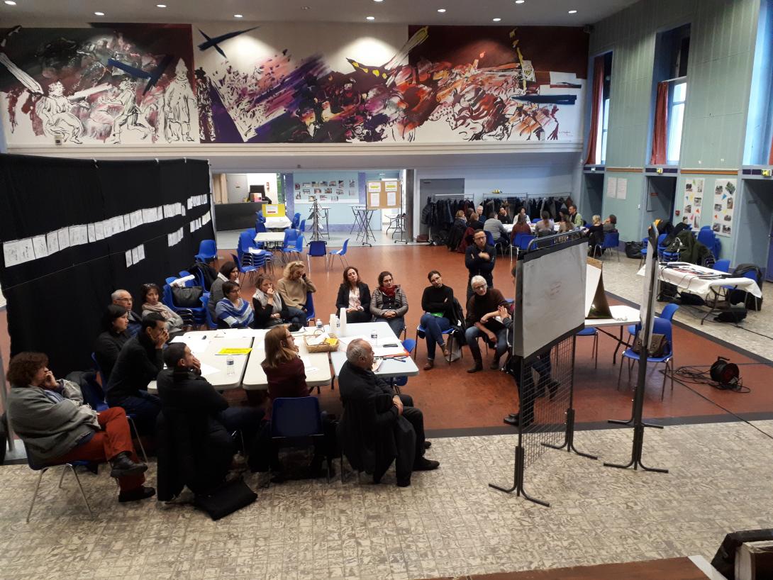 vue des ateliers de crétaivité dans le foyer